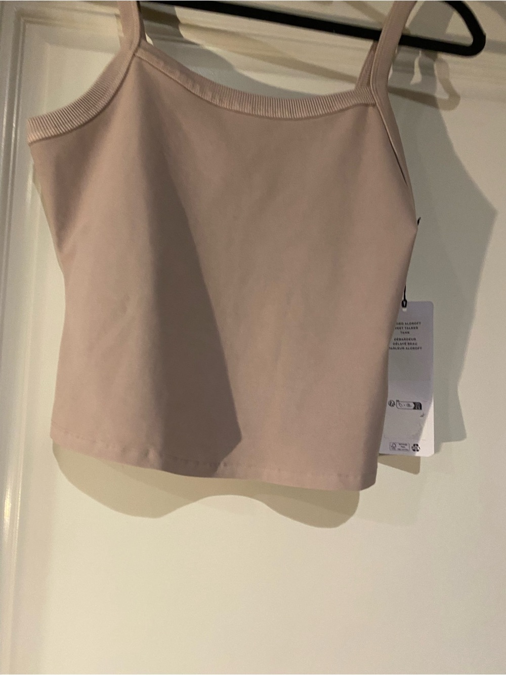 ALO Yoga Washed soft Sweet Talker Tank Sz  NWT - Picture 6 of 7